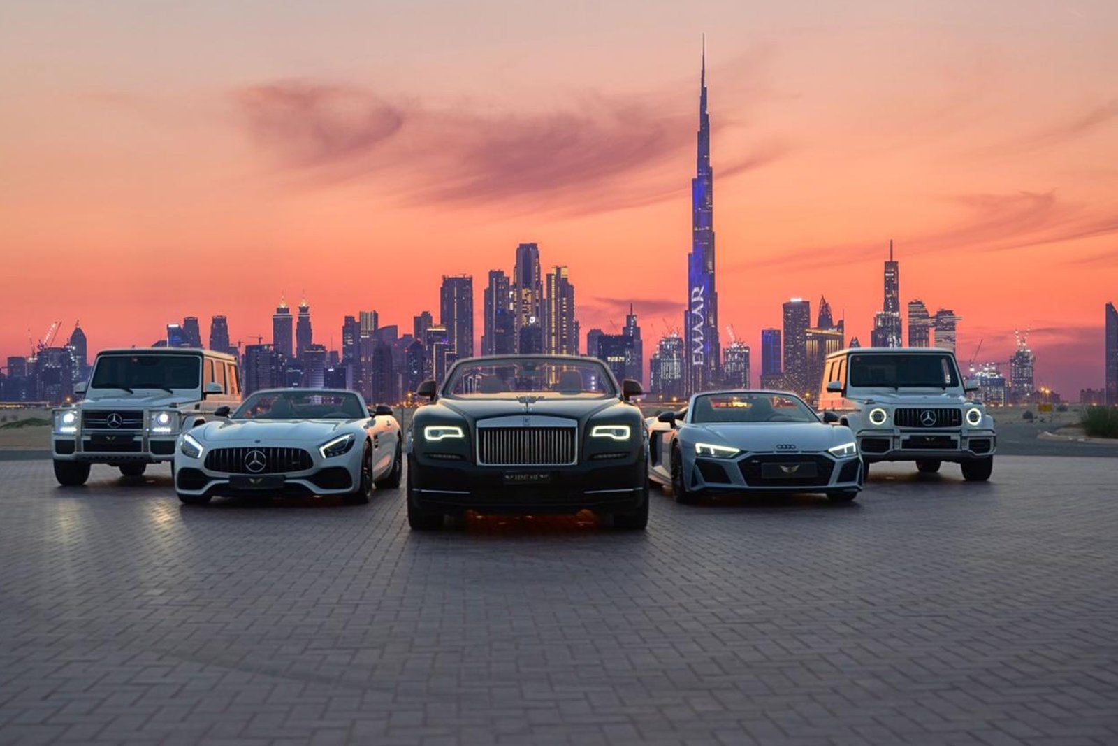 Luxury cars in Dubai