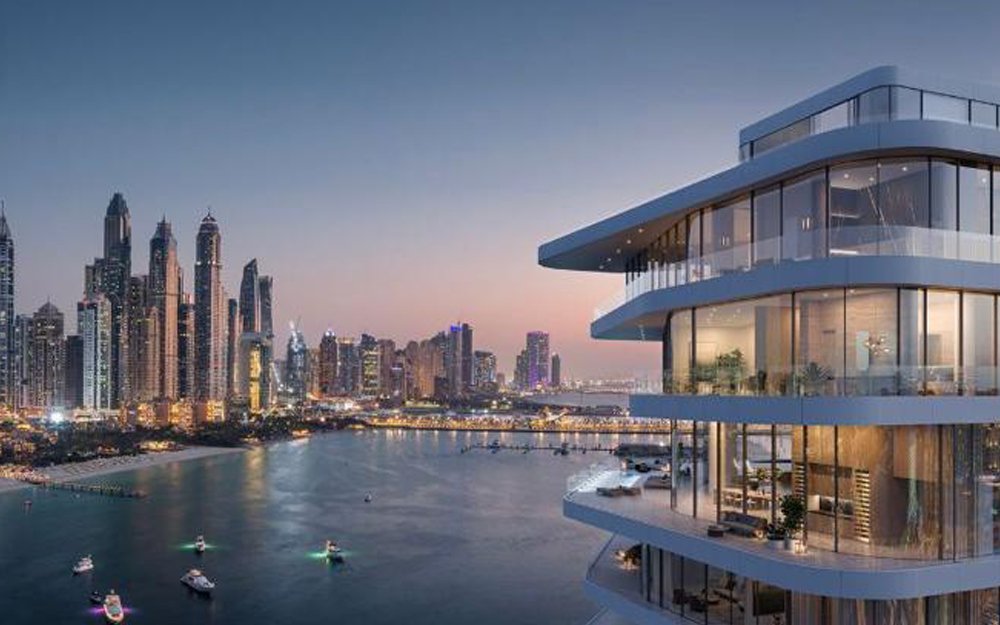 Luxury waterfront residence
